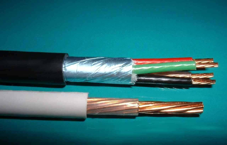 光伏電纜哪些項目用，光伏板與光伏板電纜怎么連接